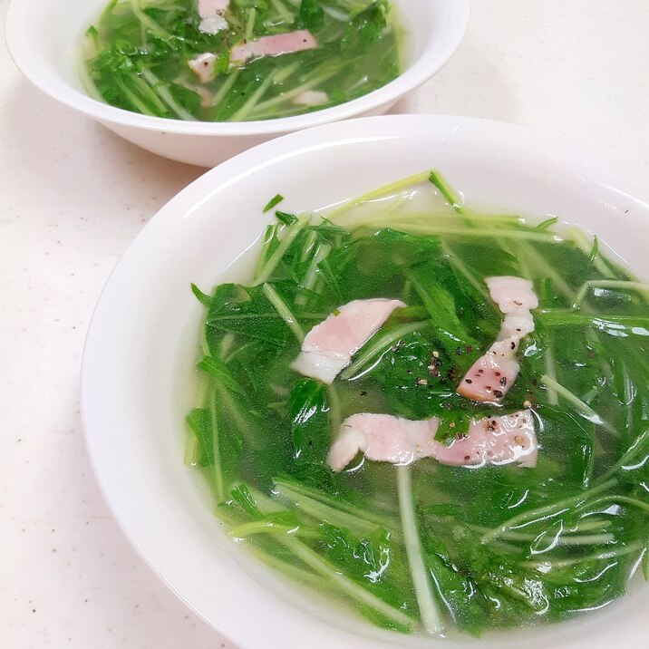 簡単!(^^)たっぷり水菜とベーコンのスープ♪